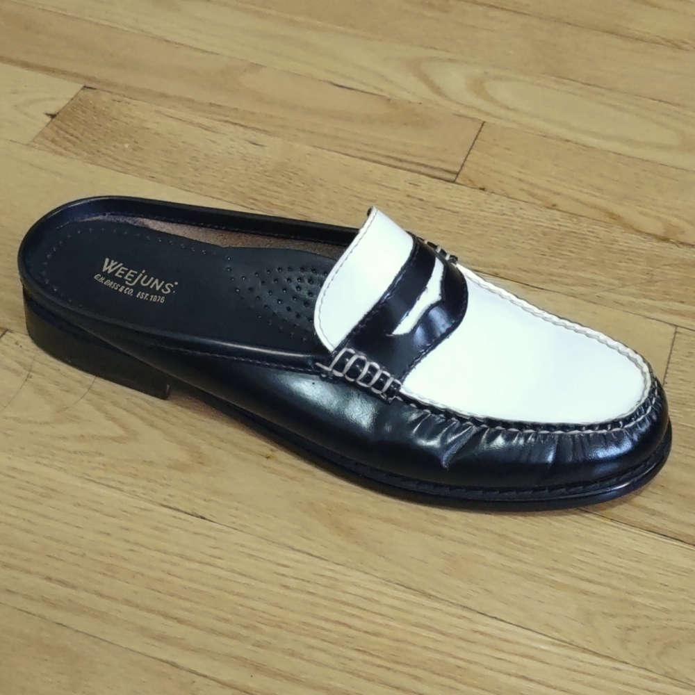 G.H. Bass & co. Wynn Weejuns black & white slip on penny mules